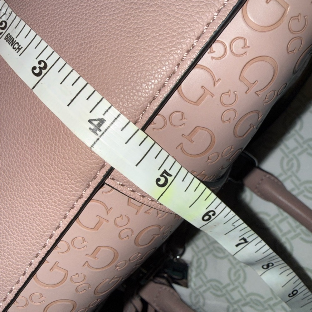 💕Final price 💕Guess Blush Pink Monogram Tote with removable strap & silver - Picture 11 of 16